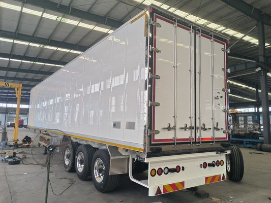 Q345B / T700 Стальной основной балл 3 оси Холодный фургон полуприцеп для перевозки грузов