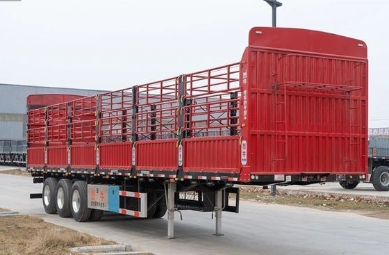 Максимальная полезная нагрузка 42,5 тонны полуприцеп для животноводческой фермы