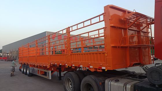 Максимальная полезная нагрузка 42,5 тонны Wosheng 3 оси Боковая стена Открытый забор скота грузовой грузовик полуприцеп