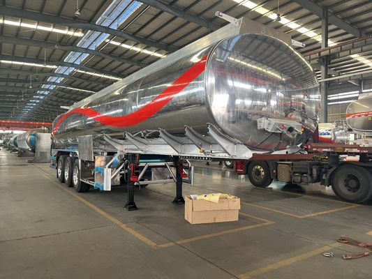 Прямая продажа 42cbm Нержавеющая сталь топливный бак полуприцеп с 28 тонной посадочной установкой
