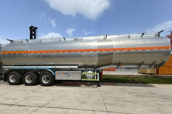 Безопасный полуприцеп для транспортировки топлива настройка 55cbm 45000/50000 литров Дизельный танкер