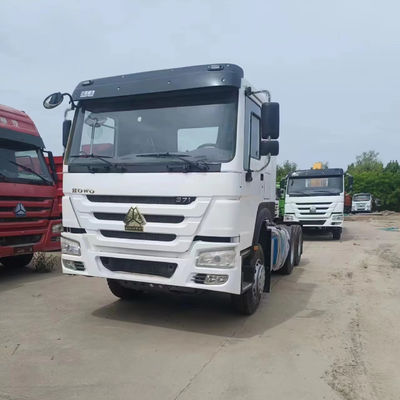 Высокая полезная нагрузка Sinotruk HOWO 6X4 Трактор грузовик голова левый руль для африканского рынка