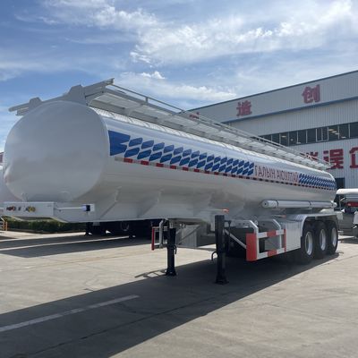 Экспорт трехосевого топливного танкера с полуприцепом с максимальной полезной нагрузкой 60000 кг и ремнем 9.0-22.5