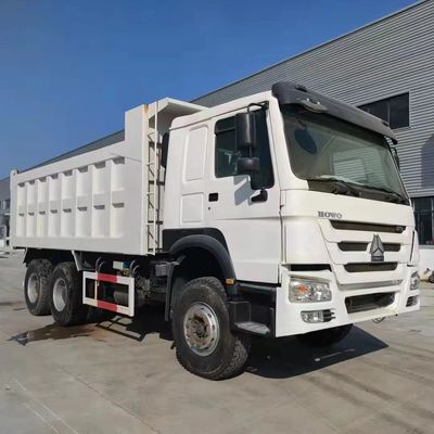 Городское строительство Мука Транспортировка Дамп грузовик Использованный 336HP HOWO с 3 пассажиров