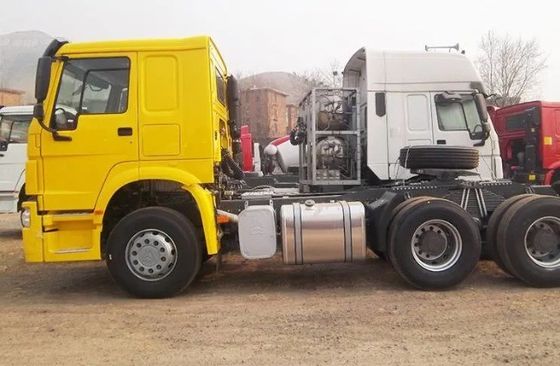 Сегмент тяжелых грузовиков Sinotruk Howo Использованный буксирный прицеп Тракторная головка 4x2 6x4 Евро 5/6